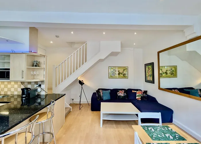 Stunning 2Br Flat In Central London